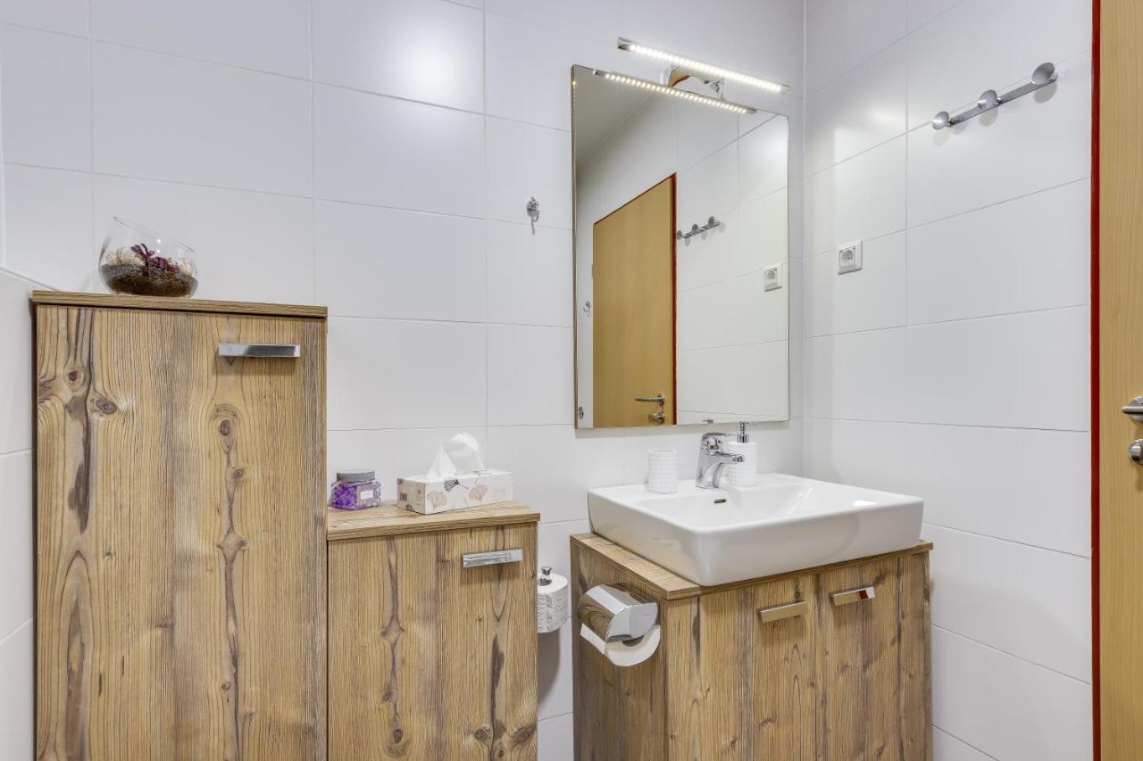 J&M Spa Holiday Home Moravske Toplice Exterior photo
